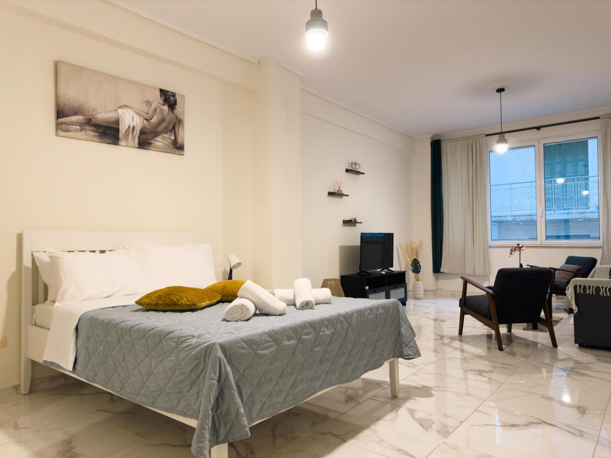 Nikitara Nook-close To Metro And Train *