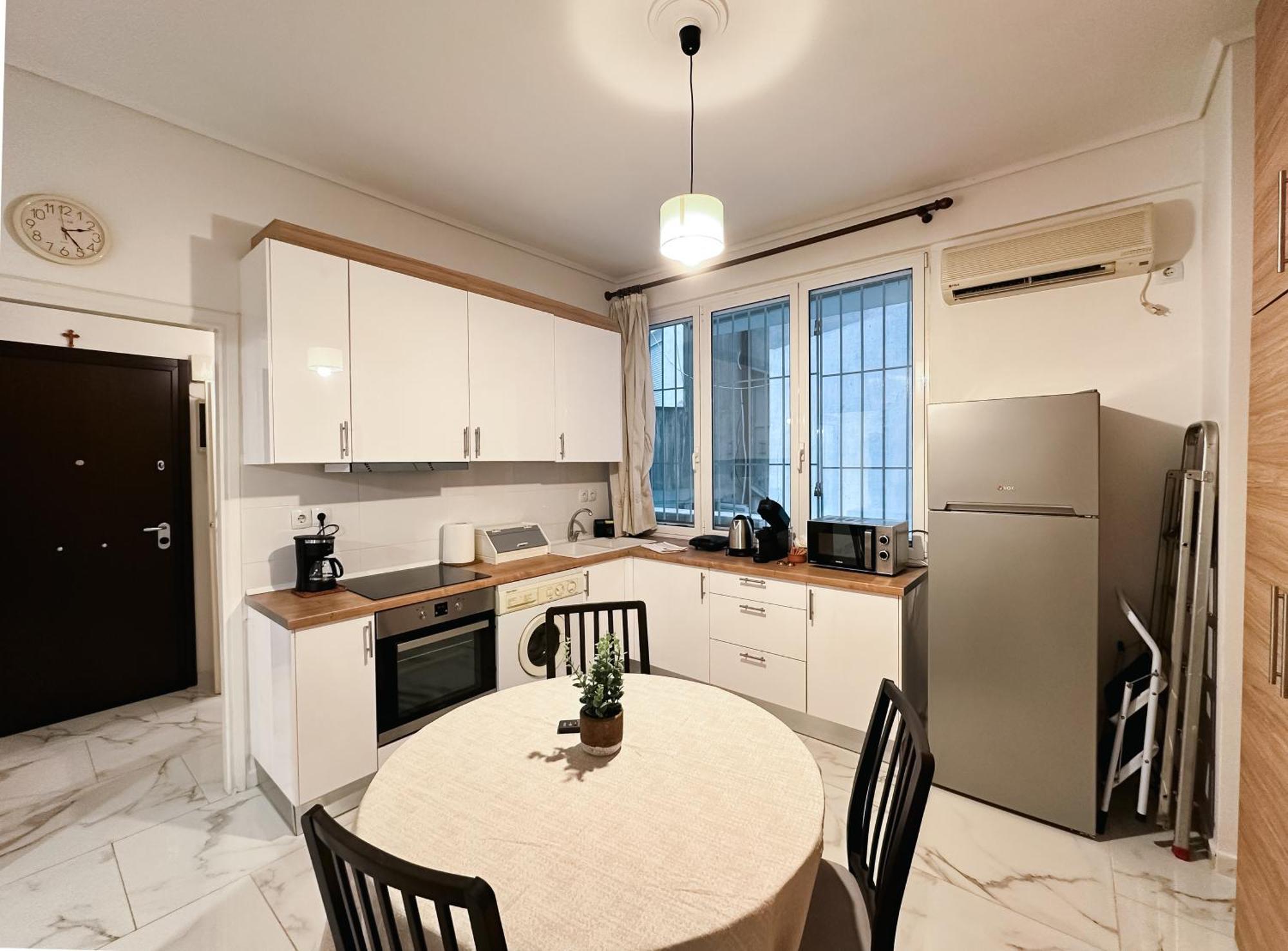 Apartment Nikitara Nook-close To Metro And Train Athens
