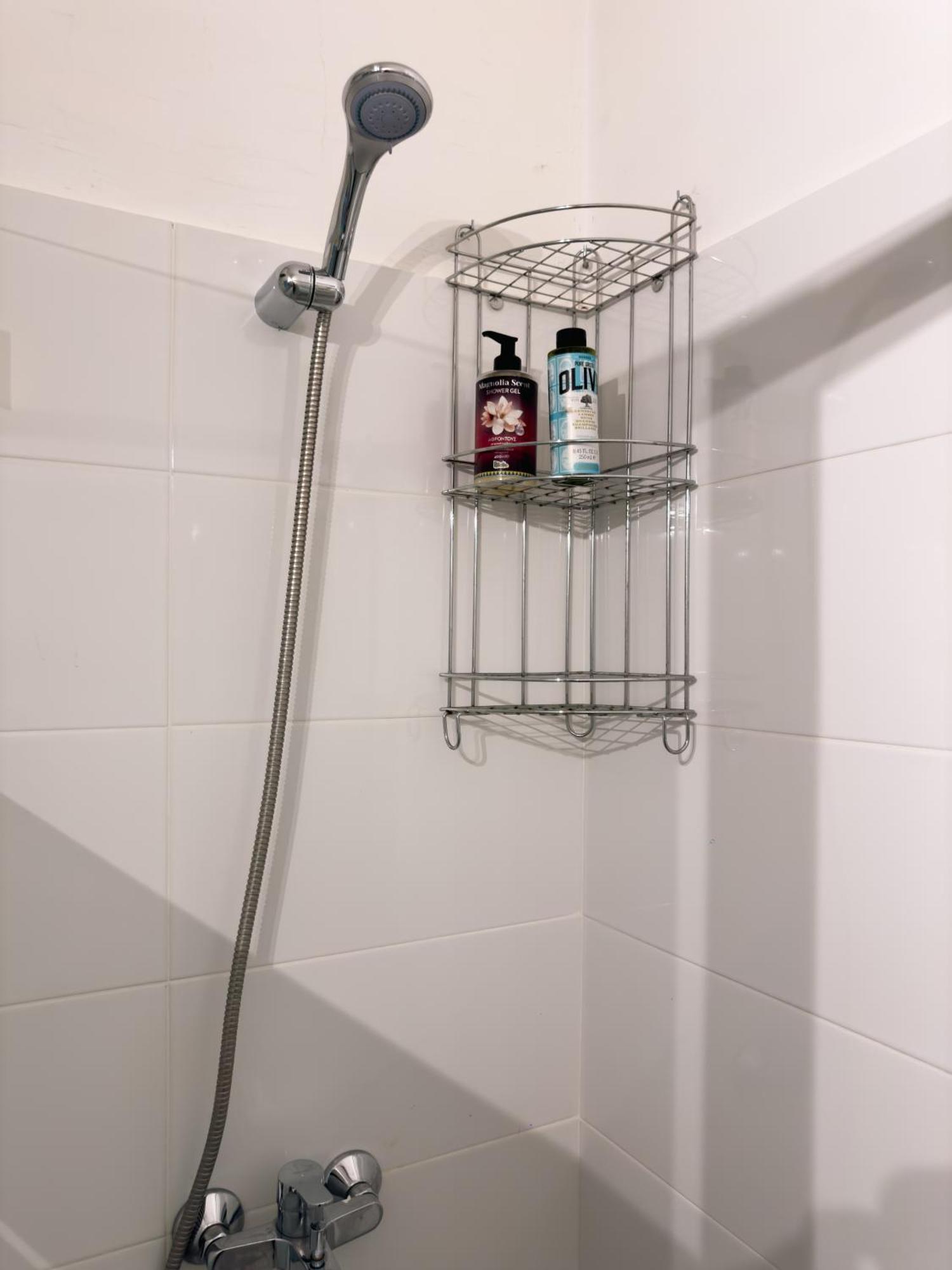 Nikitara Nook-close To Metro And Train Apartment Athens